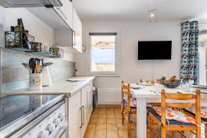 À 50m de la plage, charmante maison à St Hilaire