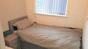 Single Bedroom In Withington M20 1 Single Bed, RM4 - 奇德尔