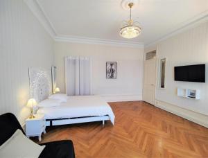 Appartements Grand studio 38m2 dans ancien palace avec piscine et place de parking privee : photos des chambres