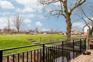 Lakeside property with spa access on a nature reserve Keynes Cottage MV20 - Kemble