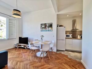 Appartements LE FOCH by Booking Guys : photos des chambres