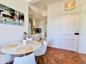 Appartements LE FOCH by Booking Guys : photos des chambres