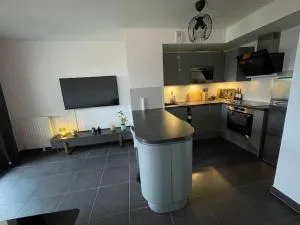 Superbe appart avec vue panoramique sur La Défense - 鸽林