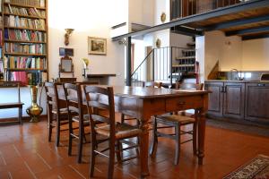 Osteria Carnivora Guest House