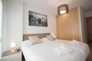 Cuquiellu, apartamento con piscina, 3km playa VUT-3084-AS