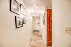 Mountainside Pineview Condo: Cozy Frisco Retreat