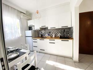 Cozy Apartment in Skala Fourkas,2 BR, 100mBeach