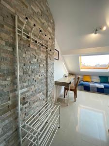 LK17 - Loft in the Center