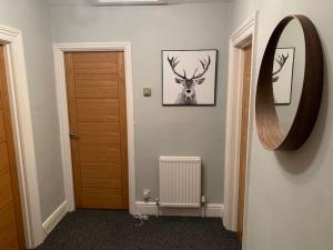 Fantastic Large 2 X Bedroom Flat, Free Parking