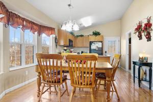 River Breeze, WIFI, 560 FREE tickets each paid day!!!