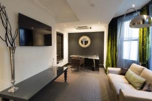 The Exhibitionist Hotel