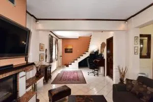 Villa Melian - 8' from Kontogialos Beach - Varypatádes