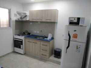 RUTA C DEPARTAMENTOS- Departamento moderno con balcón