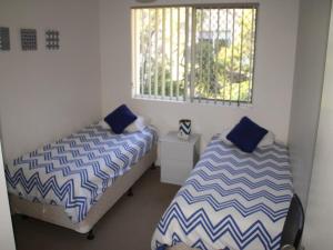 Paradise Grove - Hosted by Burleigh Letting