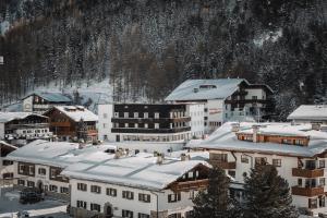 Berghotel-Gasthof Gstrein