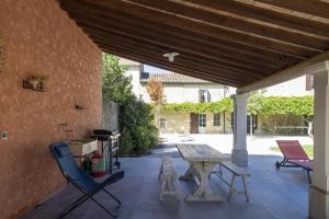 Villas Le Mas de Bernard typical provencal holidayhouse f : photos des chambres