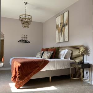 Blue Iris Cottage, Ashlin Farm Barns