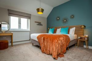 The Pines, Ashlin Farm Barns