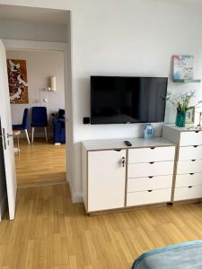 Orbi City Comfort 2 rooms apartments 50 м by sea