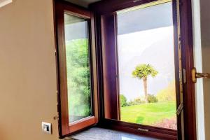 Villa Vista Lago di Como by villavistalago Bellano