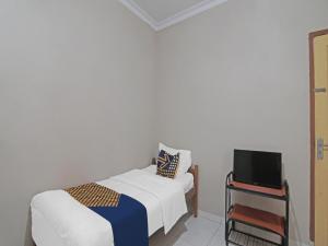 Hotel O Flamboyan 25 Homestay Syariah