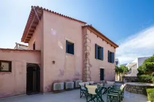 Erasmia's Venetian House - Kastellákia
