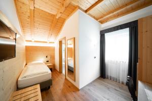 Single Room with Bathroom room in Hotel Ortler