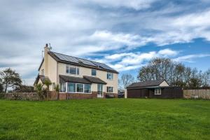 Clai Cerrig - 3hvězdičkové hotely ve městě Llangefni