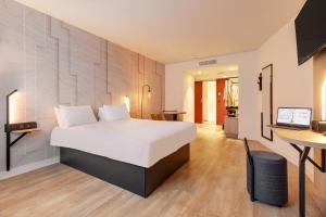 Hotels B&B HOTEL Lille Lillenium Eurasante : photos des chambres