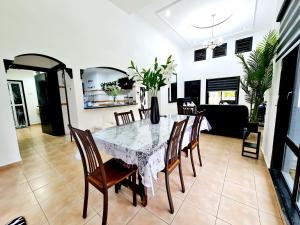 Private 4Bedroom Villa Pool,BBQ,Karaoke, Afamosa Resort
