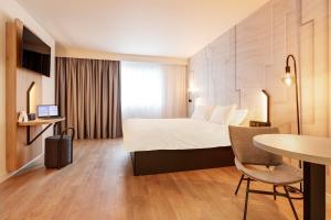 Hotels B&B HOTEL Lille Lillenium Eurasante : Chambre Double Supérieure