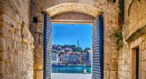 Apartman Irena with terase end private parking