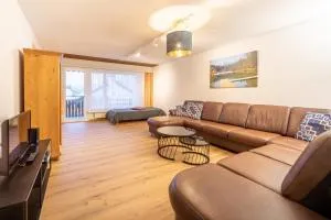 LAAX Homes - Val Signina 3-28 - Laax