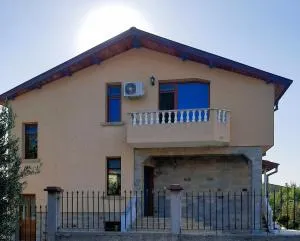 Къща за гости Костови - Borislavtsi