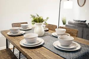 The Home Place & Prime Location Near I-20