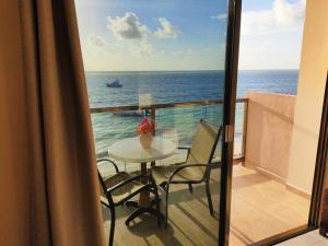 Hacienda Morelos Beachfront Hotel