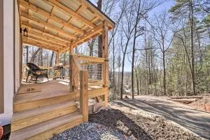 Modern Cabin with Fire Pit Less Than 3 Mi to Trails! - Little River