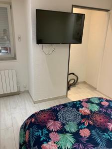 Appartement 1er Etage 42m2 hyper centre ville parking gratuit
