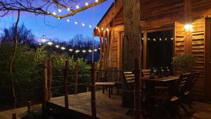 Lodges Kabaneo - gite et sauna- Samois sur Seine - Foret de Fontainebleau : photos des chambres