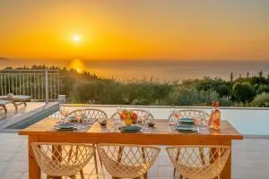 Fiscardo Luxury Stone Villa Suzana ,with sunset view! - 费斯卡尔德宏