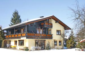 Ferienwohnung mit Balkon in der Nähe des