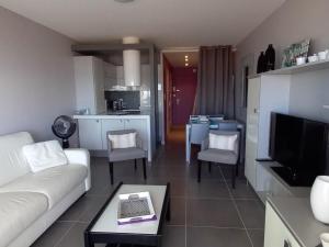 Appartements Studio Saint-Jean-de-Monts, 1 piece, 4 personnes - FR-1-323-253 : photos des chambres