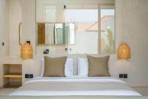 Villa Leros - Modern Chic 2BR Mediterranean Villa in Canggu!