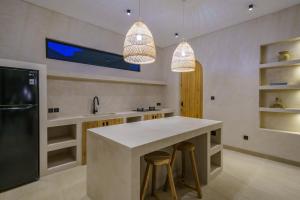 Villa Leros - Modern Chic 2BR Mediterranean Villa in Canggu!