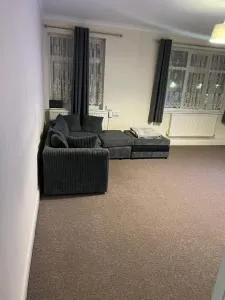 Welcome to your new home. - Barkingside