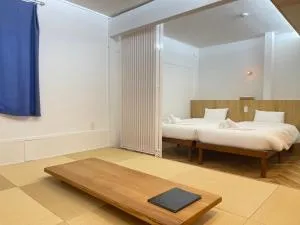 Square 8 HAKUBA RETREAT by UNPLAN - Yotsuya