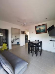 La casita del árbol, amplia y cómoda en barrio familiar - 3hvězdičkové hotely ve městě Campeche