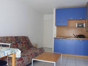 Appartements Appartement Villeneuve-Loubet, 2 pieces, 4 personnes - FR-1-252A-40 : photos des chambres