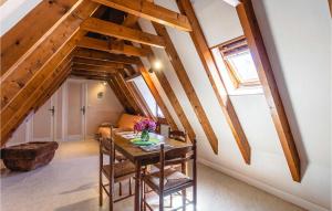 Appartements Stunning apartment in St, Crpin-et-Carlucet with 2 Bedrooms, WiFi and Outdoor swimming pool : photos des chambres