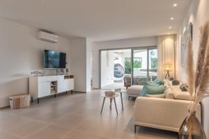 Jardines - Avago 1,1 POOL VIEW 2B